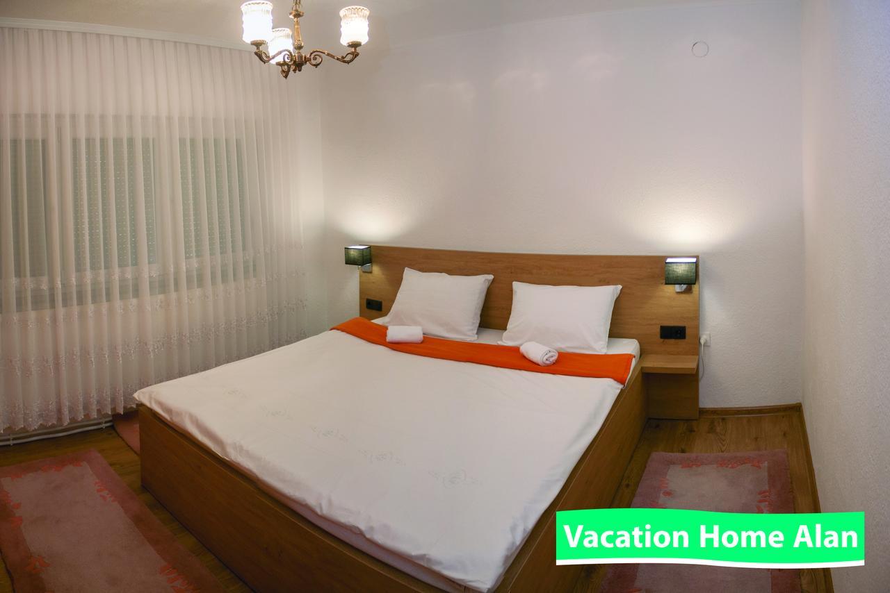 Vacation Home Alan クレン・ヴァクフ エクステリア 写真